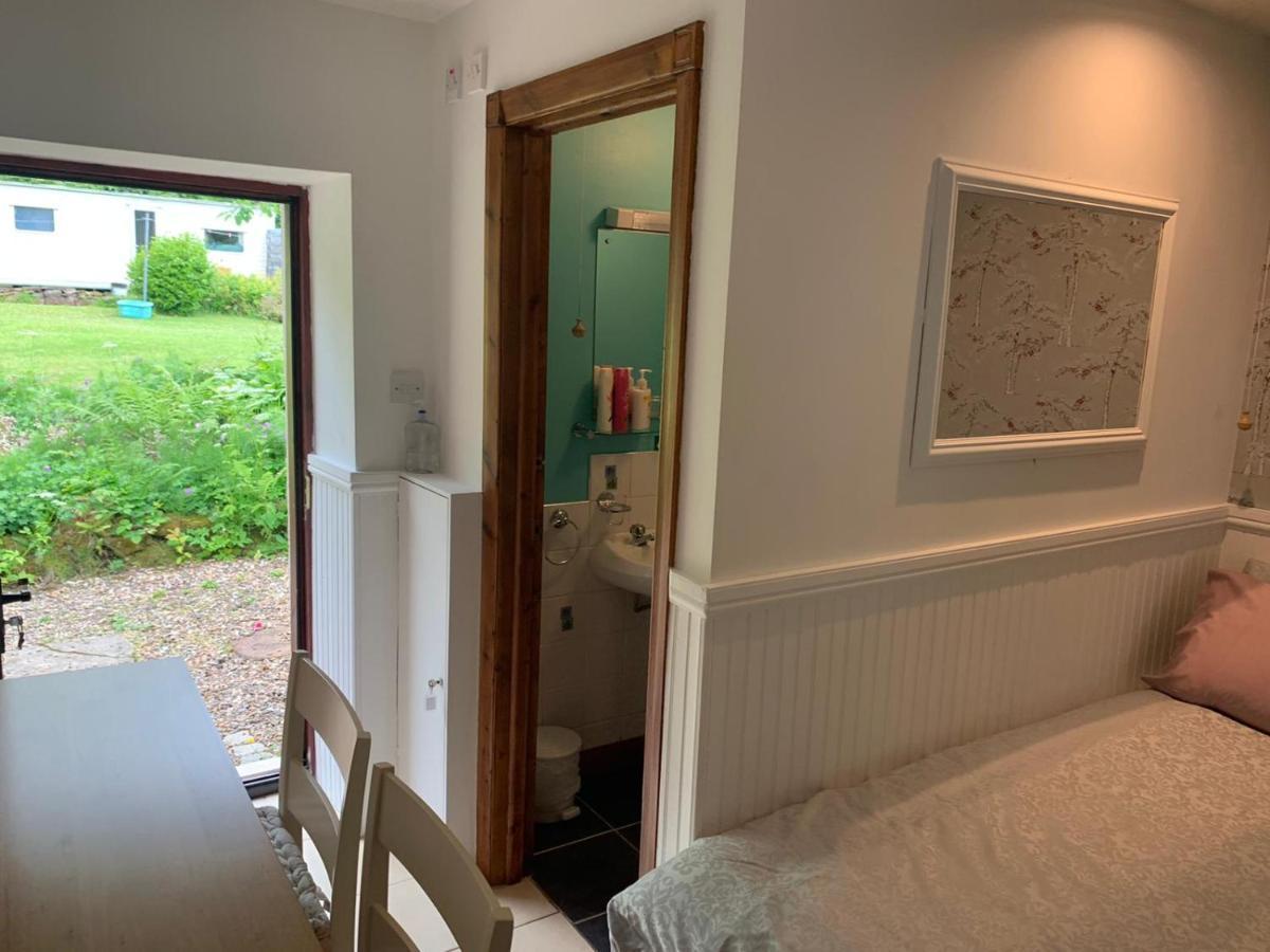 Whitestone Cottage เทิร์นเบอร์รี ภายนอก รูปภาพ